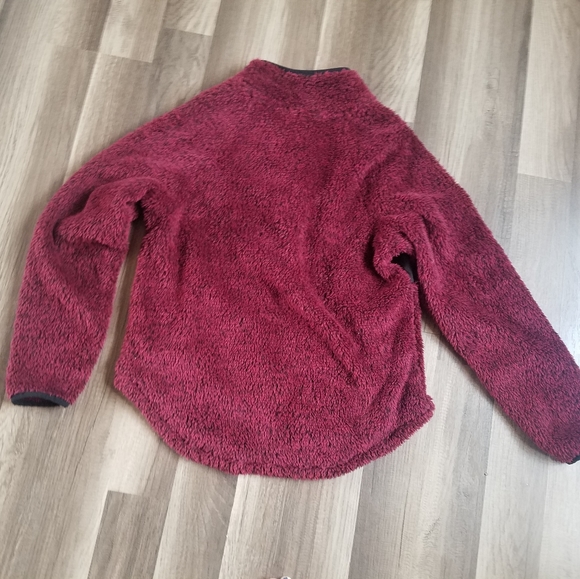 Plum colored pullover. - Picture 2 of 3